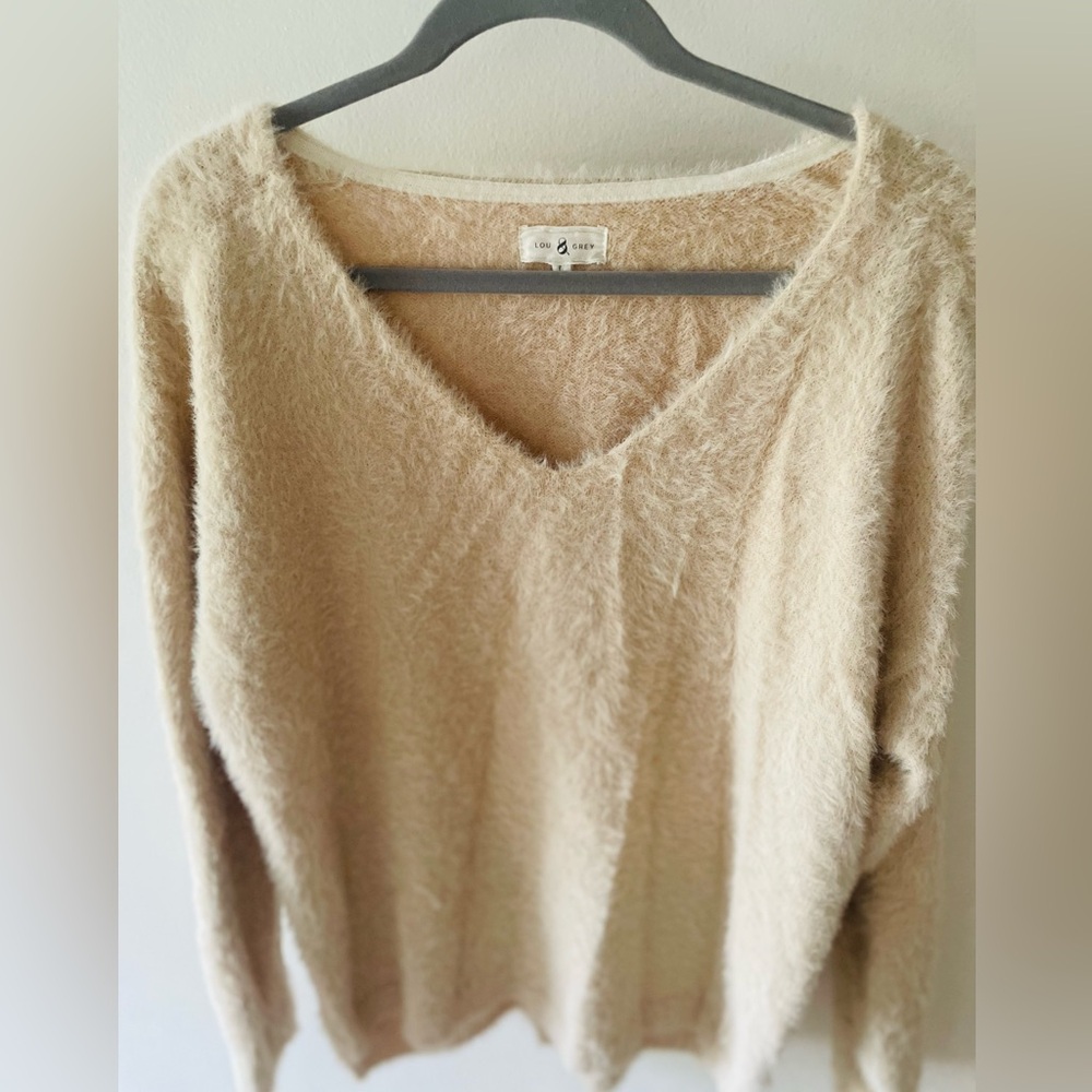 Lou & Grey • Cream V-Neck Sweater